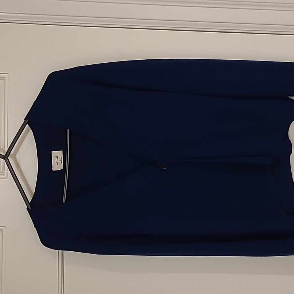 Wilfred, size L blue cardigan